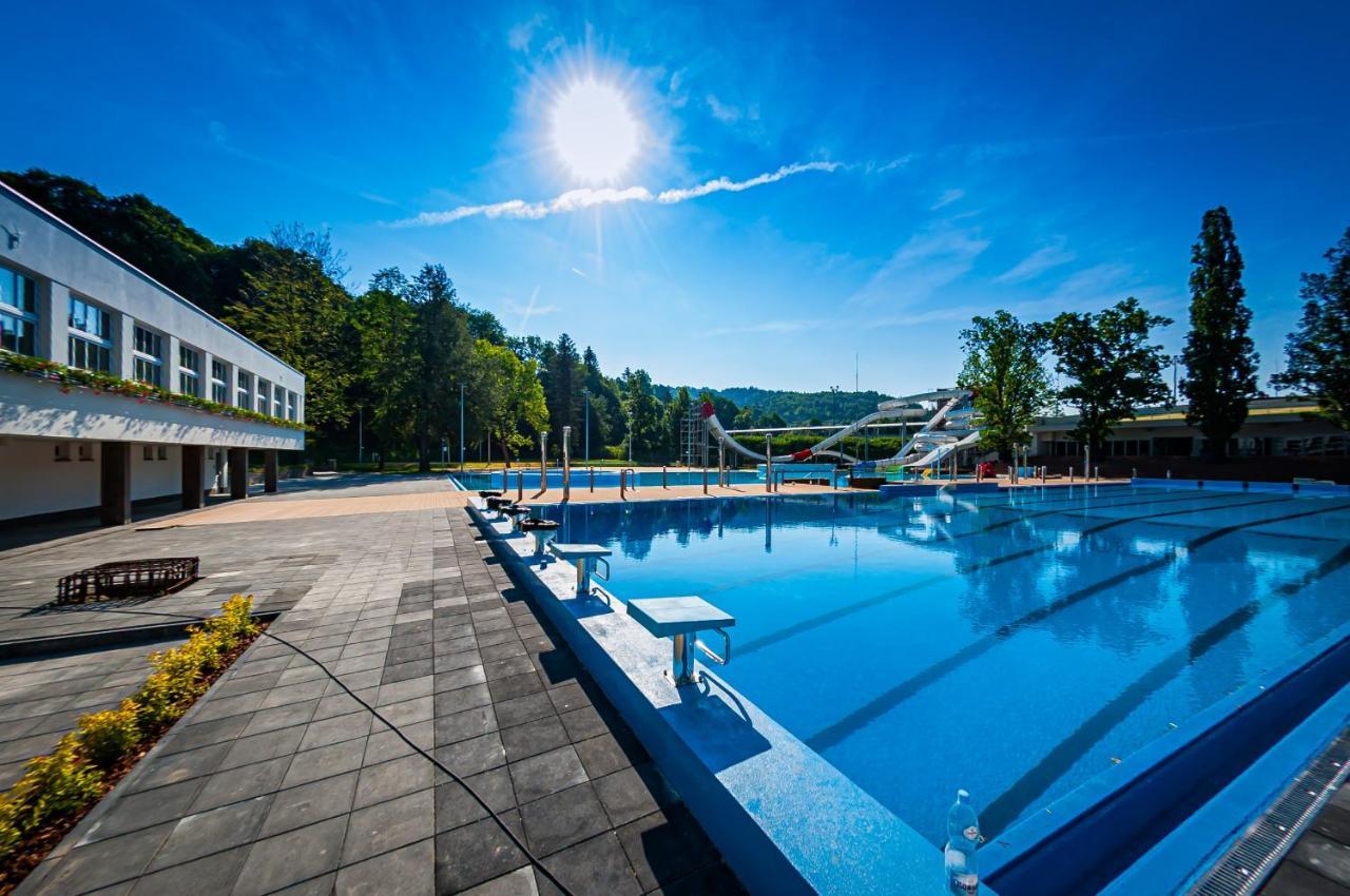 Apartament Na Urlop - Centrum - Przy Amfiteatrze - 500M Do Basenow Wisła Dış mekan fotoğraf