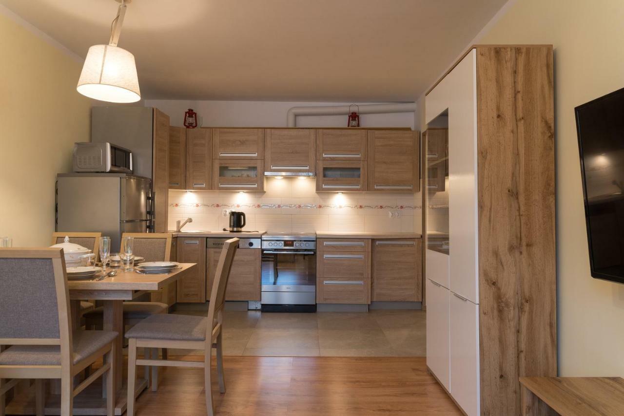 Apartament Na Urlop - Centrum - Przy Amfiteatrze - 500M Do Basenow Wisła Dış mekan fotoğraf