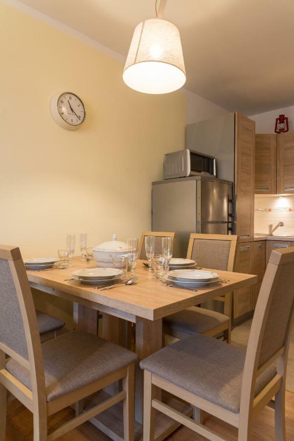 Apartament Na Urlop - Centrum - Przy Amfiteatrze - 500M Do Basenow Wisła Dış mekan fotoğraf